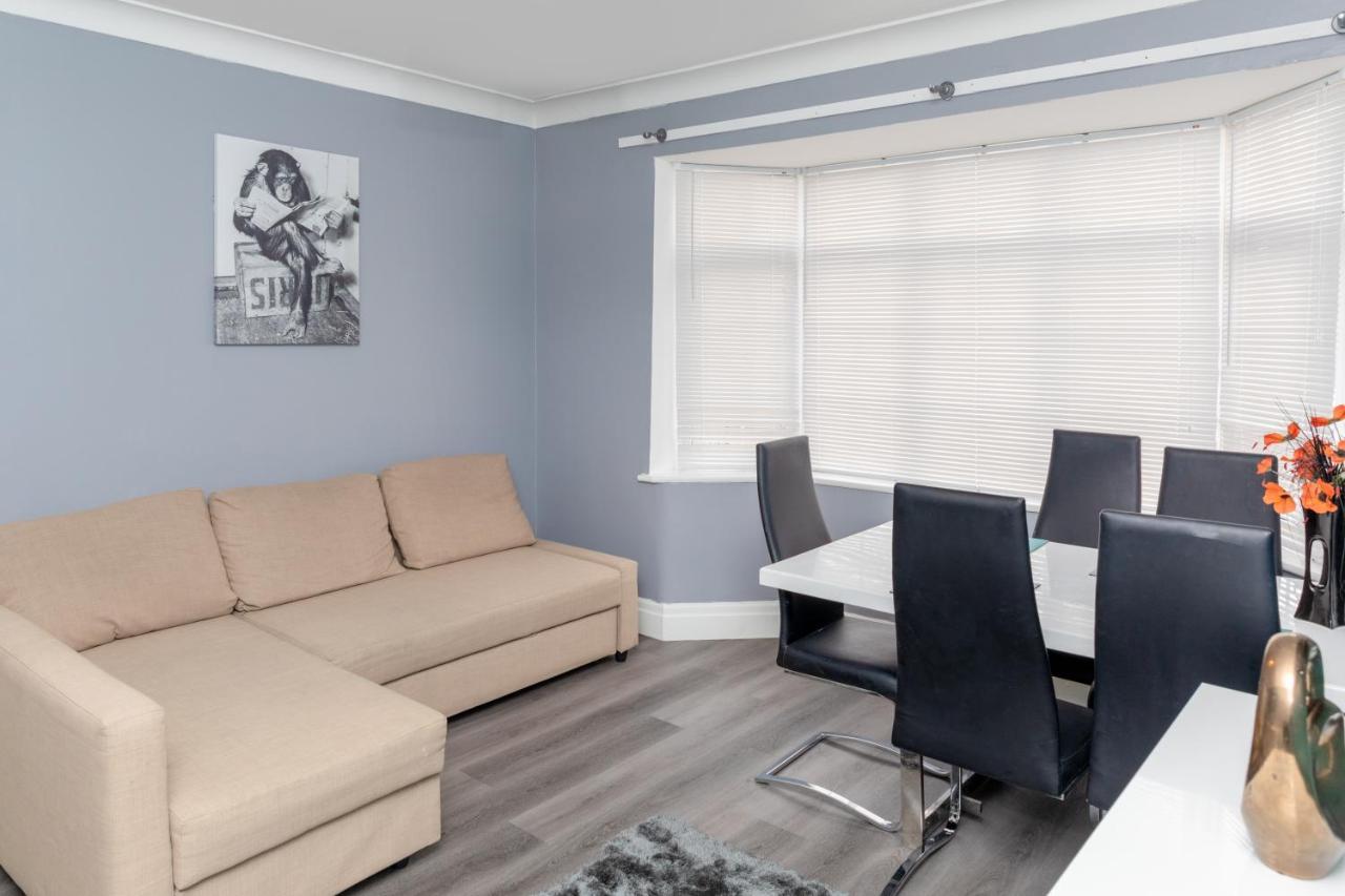 Leeds City Centre Spacious House Free Parking And Wi-Fi Extérieur photo