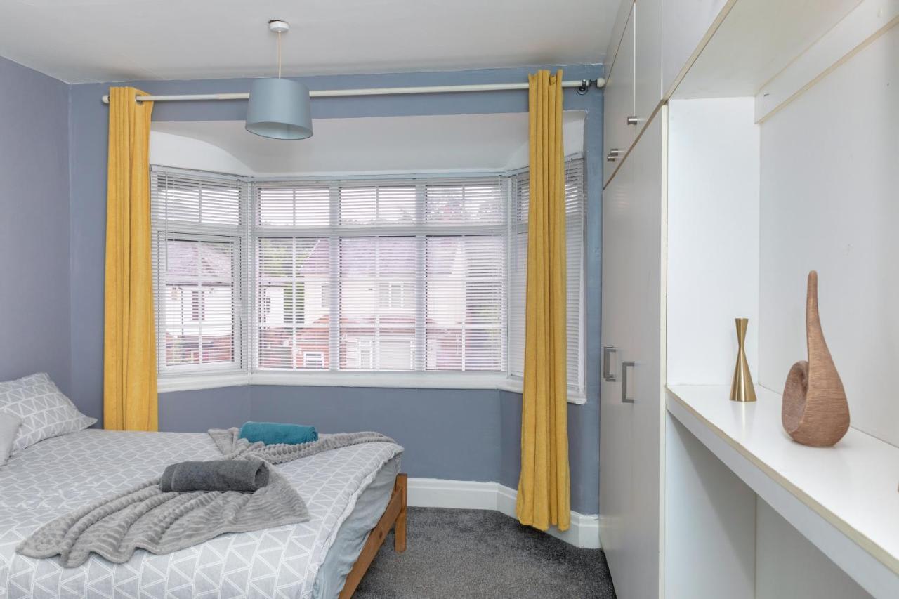Leeds City Centre Spacious House Free Parking And Wi-Fi Extérieur photo